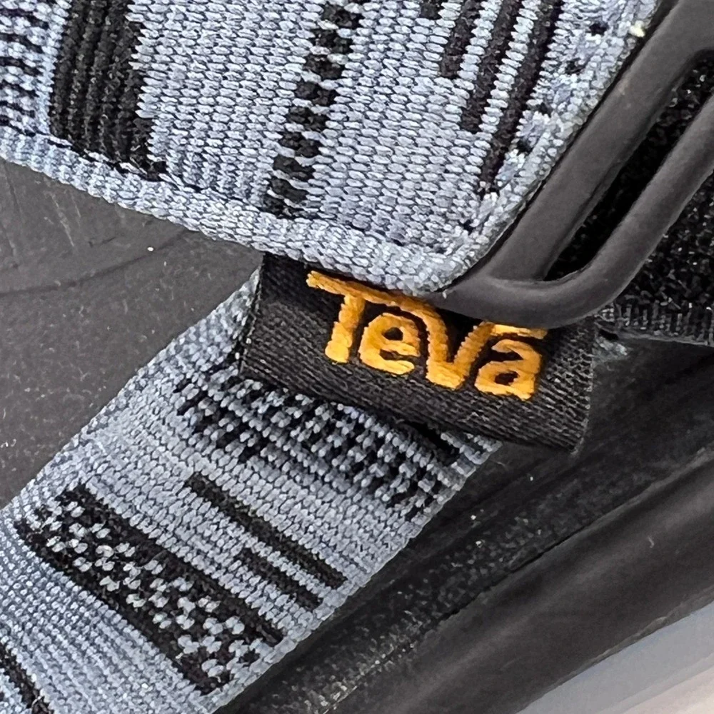 Teva Hurricane XLT2 Mens Gray Black Sport Hiking Sandals Size 13 shoe beach pool